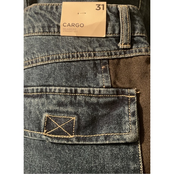 F21 ~Contrast-Panel High-Rise Dad Jeans (NWT) - Picture 8 of 9